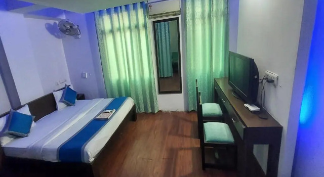 Люкс Hotel Laxmi Villa Palace-Near Jaipur Railway Station, Jaipur