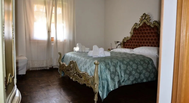 Stellatohouse, Prenota Hotel Ponte Galeria Lazio
