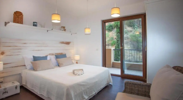 Апартаменты Mediterranean Apartments