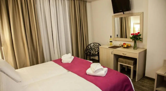 Номер Deluxe с видом на озеро Filokalia Hotel