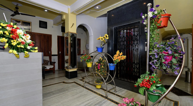OYO 13086 Temple City Guest House