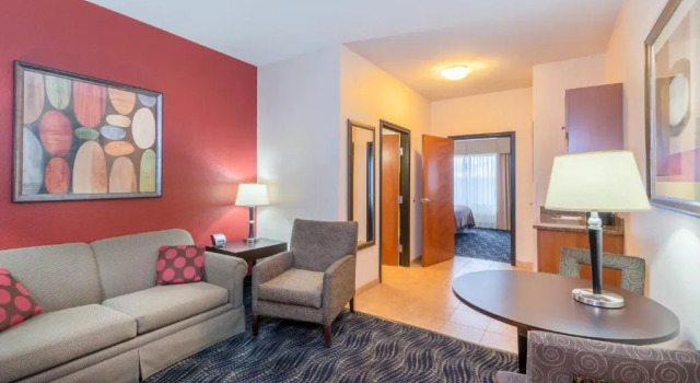 Люкс Holiday Inn & Suites Grand Junction-Airport by IHG