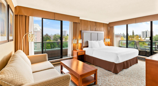 Двухместный номер Standard Best Western PLUS Inner Harbour Hotel