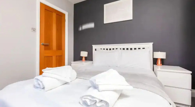 Modern and Stylish 2 Bedroom House in Brighton, Забронировать Апартаменты/квартира Брайтон-энд-Хов Восточный Сассекс, рядом с Brighton Buddhist Centre