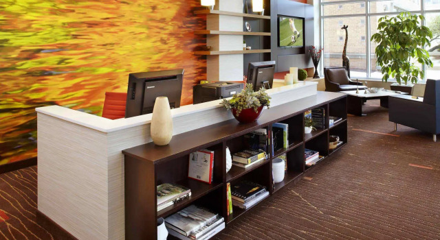 Courtyard by Marriott Cleveland University Circle