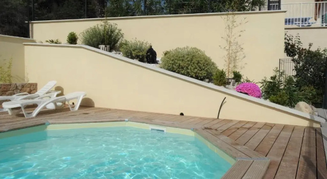 Вилла Gîtes Sassone, piscine, jacuzzi et vue mer panoramique sur Ajaccio