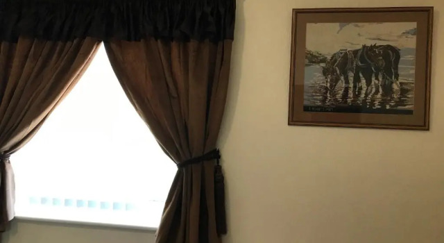 Номер Economy The Feathers Hotel