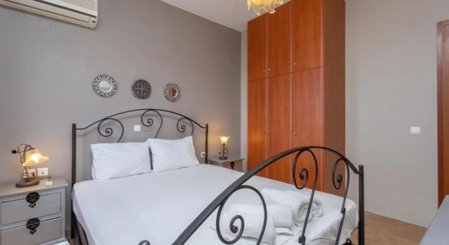 Neria Villas Collection, Book Villa Aptera West Crete