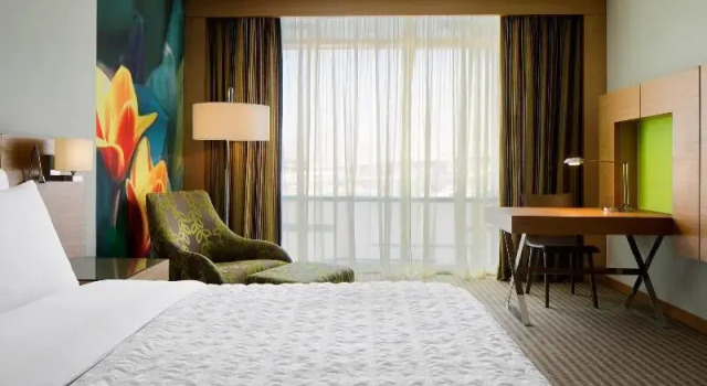 Двухместный номер Deluxe с видом на аэропорт Le Meridien Cairo Airport