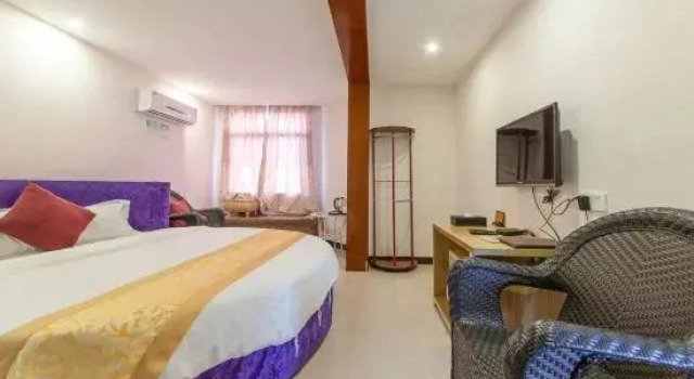Люкс с видом на воду Tingtaoju Hotel