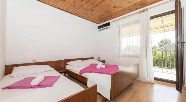 Apartments with WiFi Vodice - 18959
