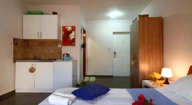 Студия Lighthouse Apartments