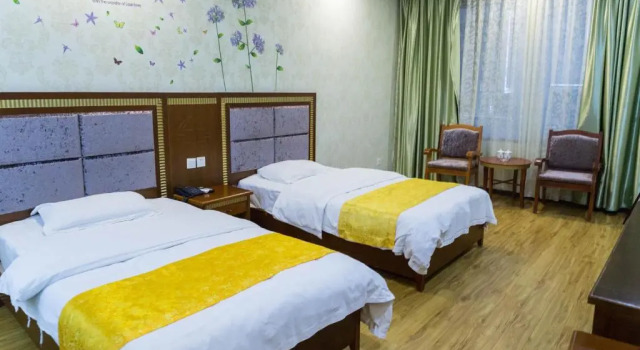 Двухместный номер Standard Emeishan Hongzhao Hotel