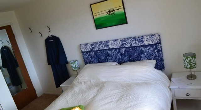 Monkeys B&B, Buchen Sie Bed & Breakfast West Kelowna 