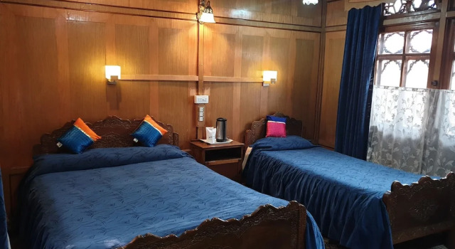 Номер Deluxe с балконом Zaffer Group of Houseboats