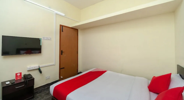 Номер Standard Super Hotel O Singanallur Bus Terminal Formerly Passion Paradise