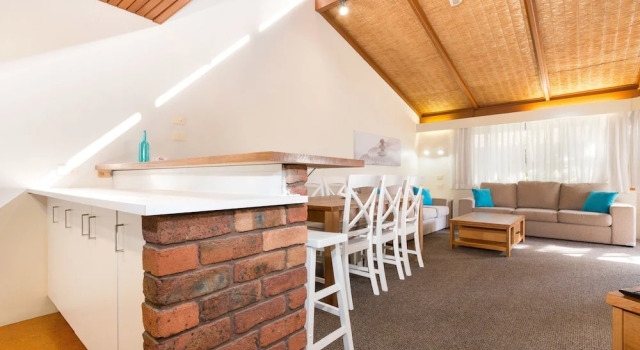 Вилла Nautilus Beachfront Villas & Spa
