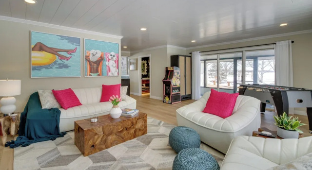 Коттедж Home Rental on Detroit Lake: Dock, Game Room