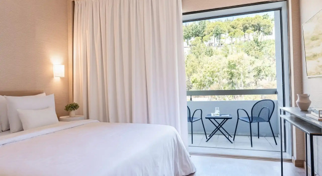 Апартаменты семейные Grand с видом на внутреннюю территорию Grecotel LUXME Dama Dama