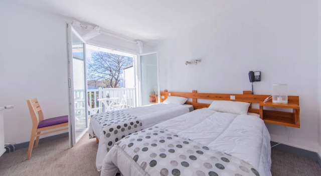 Двухместный номер Comfort Hôtel LandAzur