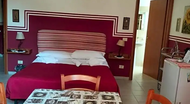Четырёхместный номер Standard B&B Cappuccino - Piazza Bologna Roma
