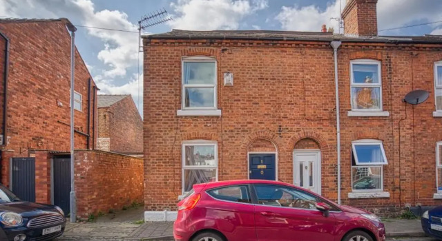 *New* Chester Canal Side 2 Bed Character Home