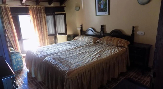 Posada La Ceña, Buchen Sie Hotel Alfoz de Lloredo 