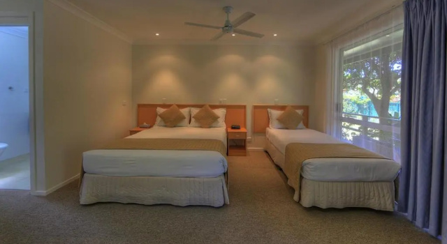 Двухместный номер Standard с видом на сад Paradise Hotel & Resort