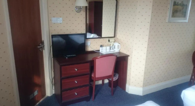 Номер Standard Cumberland Hotel
