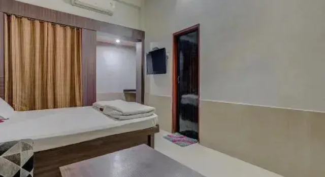 Hotel Basera