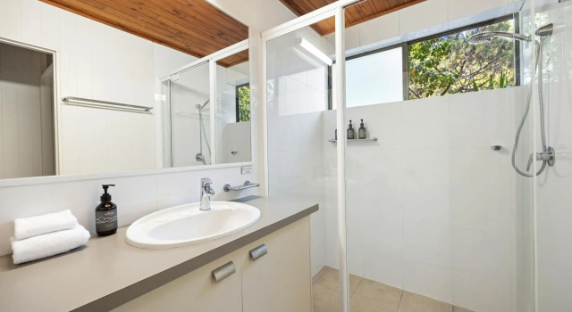 Tea Trees Apartment 6, Little Cove, Забронировать Апартаменты/квартира Нуса-Хедс Noosa, рядом с Нуса-Хилл