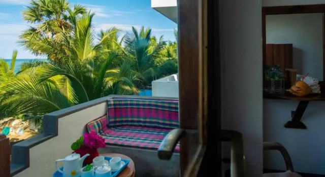 The Surf Access Guest House, Book Pension SPA-hoteller i Ampara District, SPA