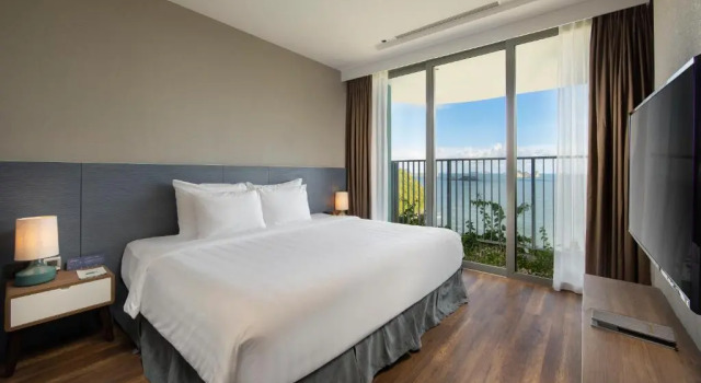 Номер Premier Flamingo Lan Ha Bay Resort