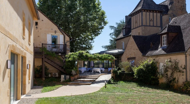 Hotel Restaurant La Hoirie, Rezerwuj Hotel Sarlat-la-Canéda Dodogne Valley