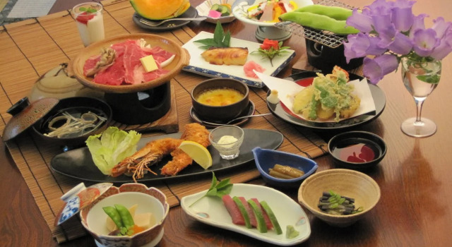 Kikuya Ryokan, Book Hotel Fukushima 