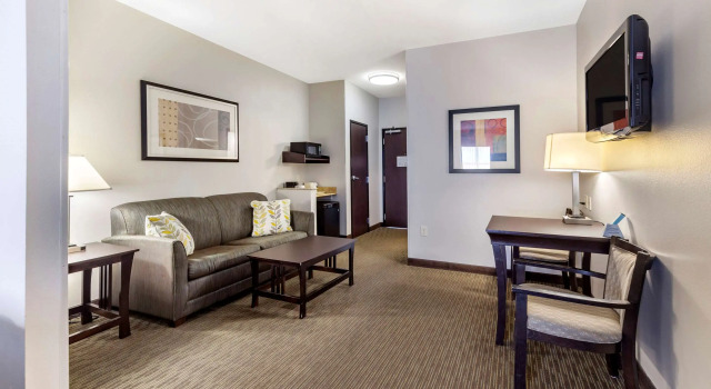 Четырёхместный люкс Comfort Inn & Suites Oklahoma City West - I-40
