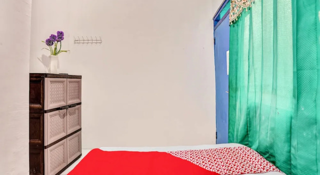 Homestay Jenggolo by Oyo Rooms