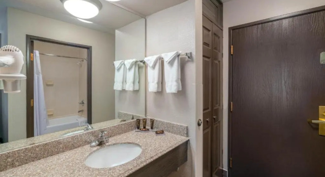 Номер Standard Wingate by Wyndham Memphis East