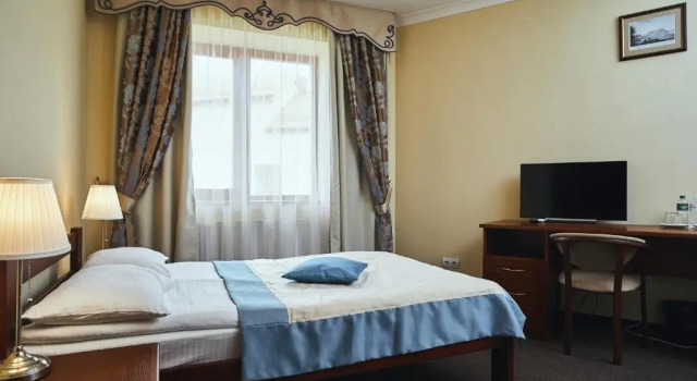Juniorsuite Patriarshyi Hotel