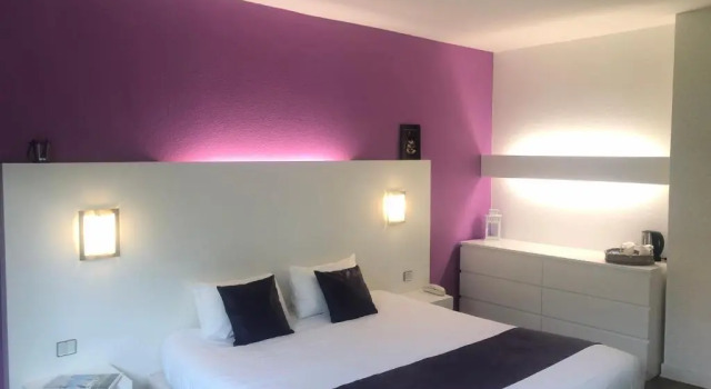 Номер Premium Logis Latitude Ouest Hôtel Restaurant & Spa