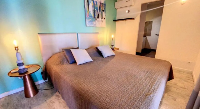 Casa Dina, beautiful sea view 10 min walk from the beach