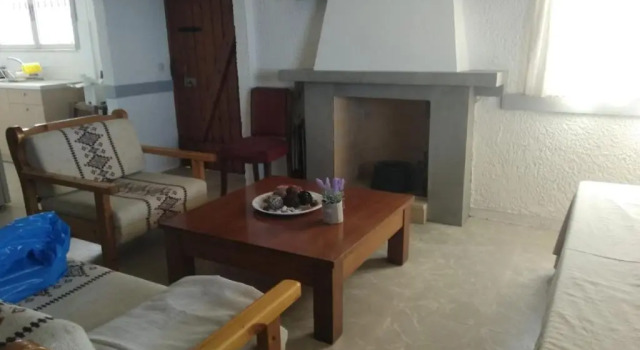 Traditional House with seaview, Забронировать Дом для отпуска Каламос Ороп