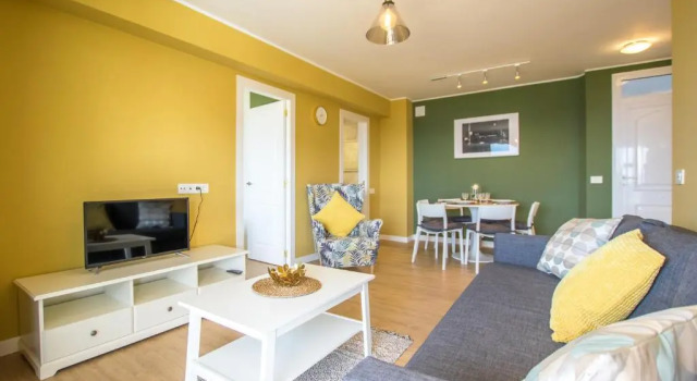 Modern Oceanview Apt 5min to Beach by DreamHomesTenerife, Prenota Hotel Hotel a Tenerife con piscina, Piscina