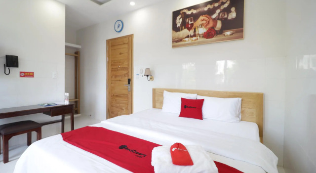 LUCKY HOTEL LIEN PHUONG, Забронировать Отель Отели Района 9 с парковкой, Парковка