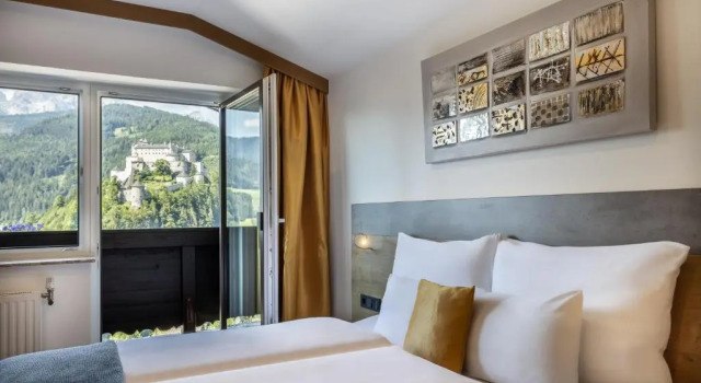 Номер Deluxe Berghotel Garni Burgblick-Zaismann Adults Only