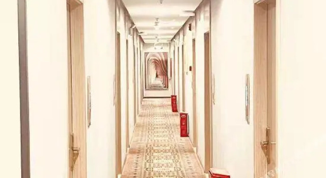 Pebble Motel (Beijing International Trade and Sihuidong Metro Station), Забронировать Мотель Пекин район Пекина, рядом с China Red Sandalwood Museum