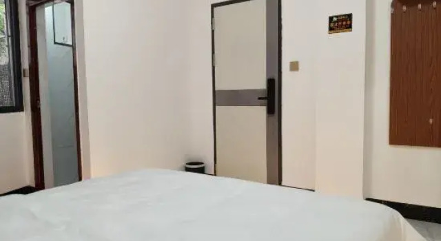 Люкс Deluxe Shenghua Homestay
