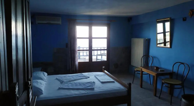 Triple studio apartment in Mylopotamos Beach, Rezerwuj Apartament Hotele w Pelion z parkingiem, Parking