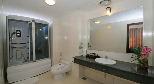 Двухместный номер Superior с балконом и с красивым видом из окна Duy Tan 2 Hotel