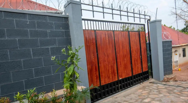 Вилла Oasis Villa Home Kampala